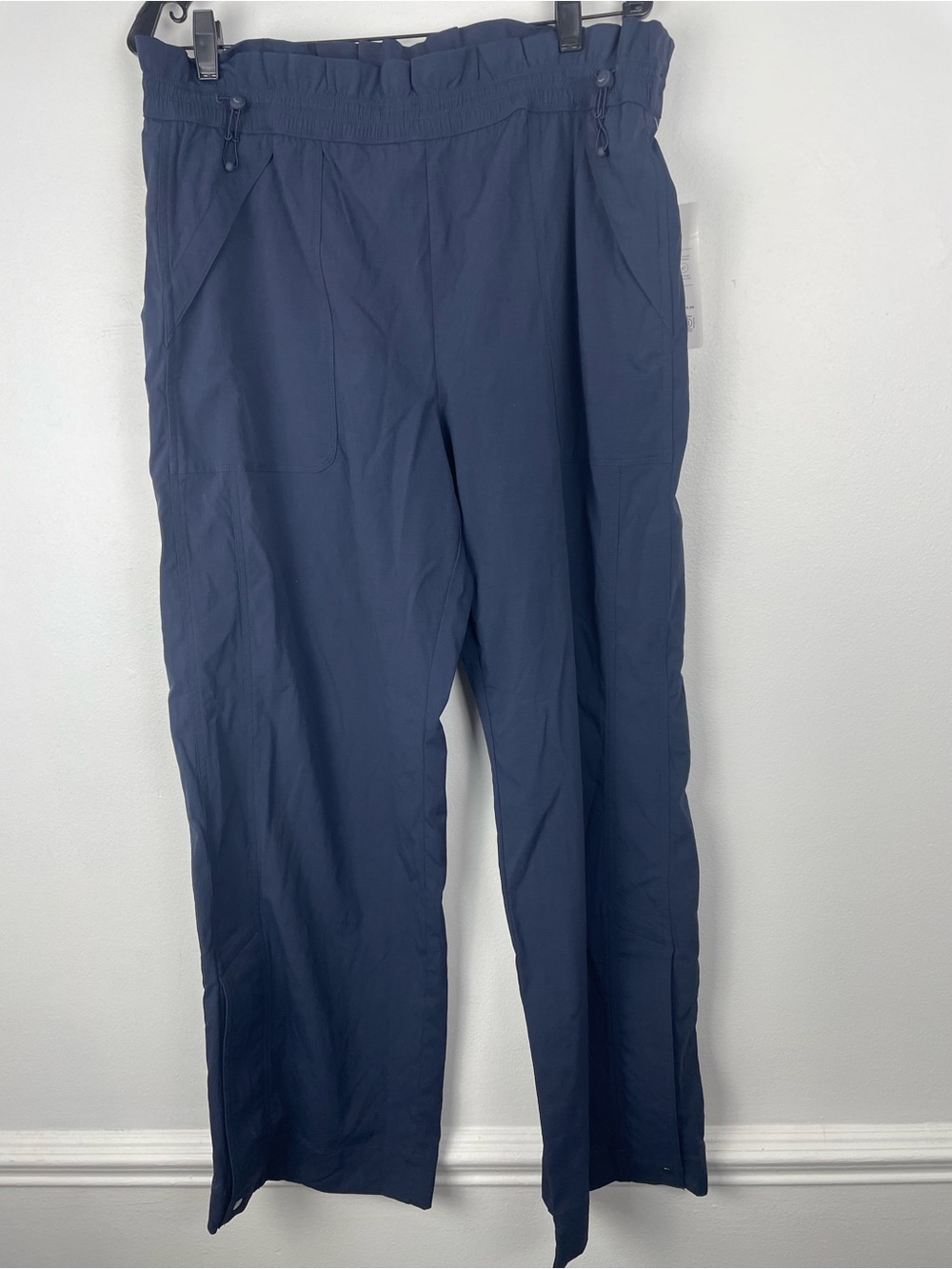Athleta Trekkie Parachute Pant Color Navy Blue Size 16
